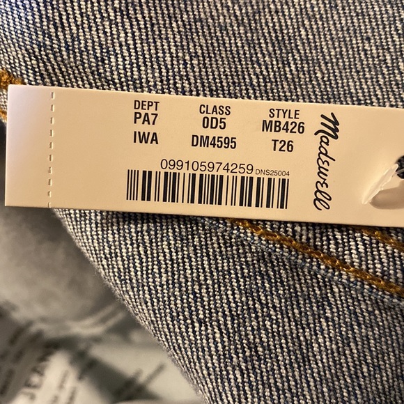 Madewell Classic Straight Jeans - Picture 7 of 8